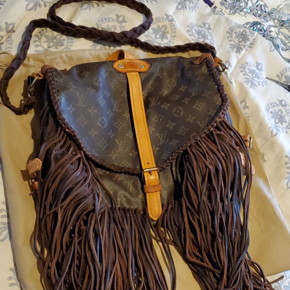 Louis Vuitton Samuer 35 Revamp